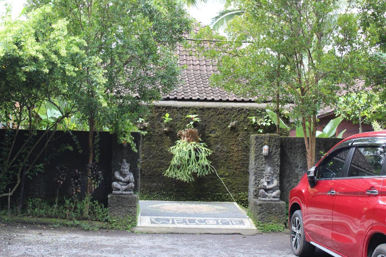 Pondok Tepi Sungai Sidemen  Kültér fotó